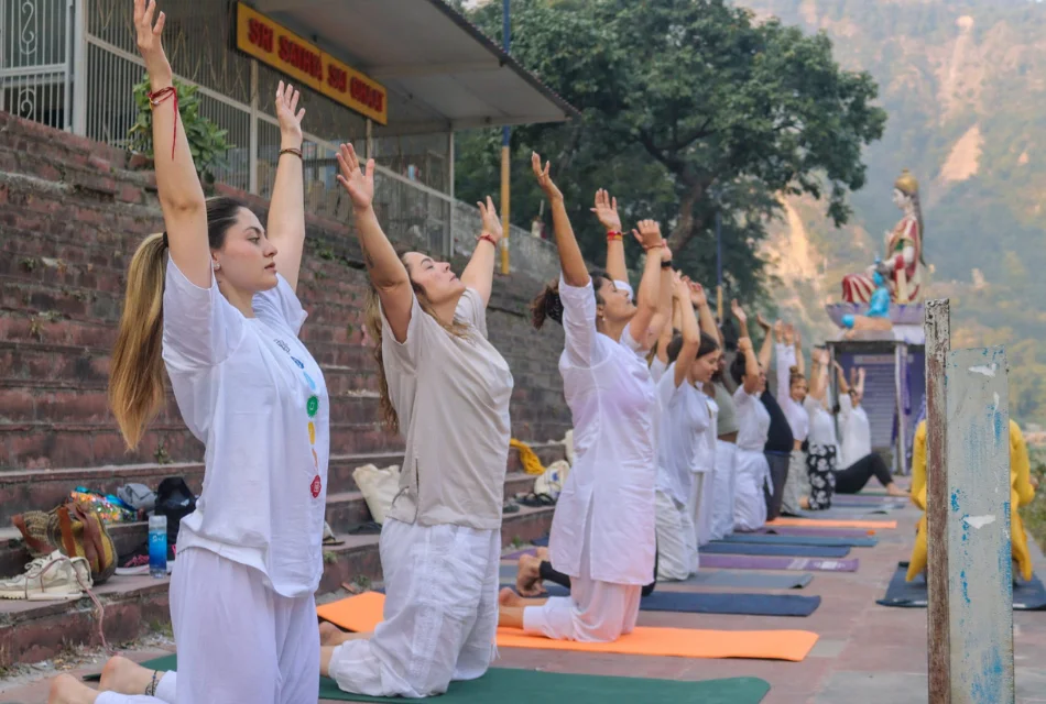 200 Hour Yoga Teacher Training In Rishikesh