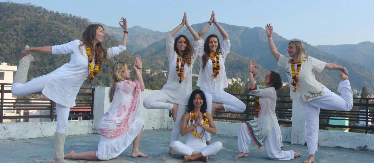 100 Hour Yoga Teacher Training in Rishikesh